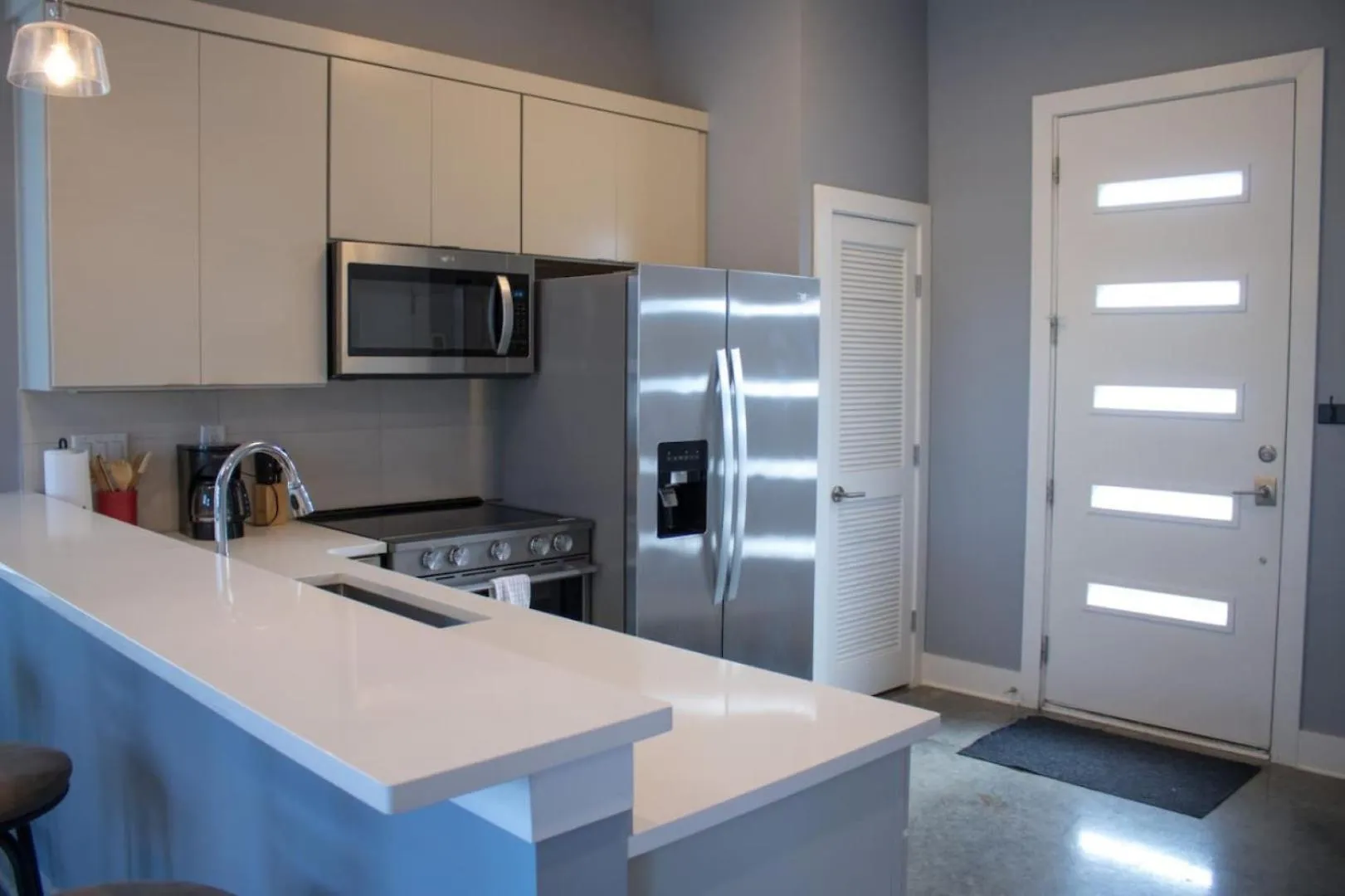 Music City Condo Near Downtown Nashville