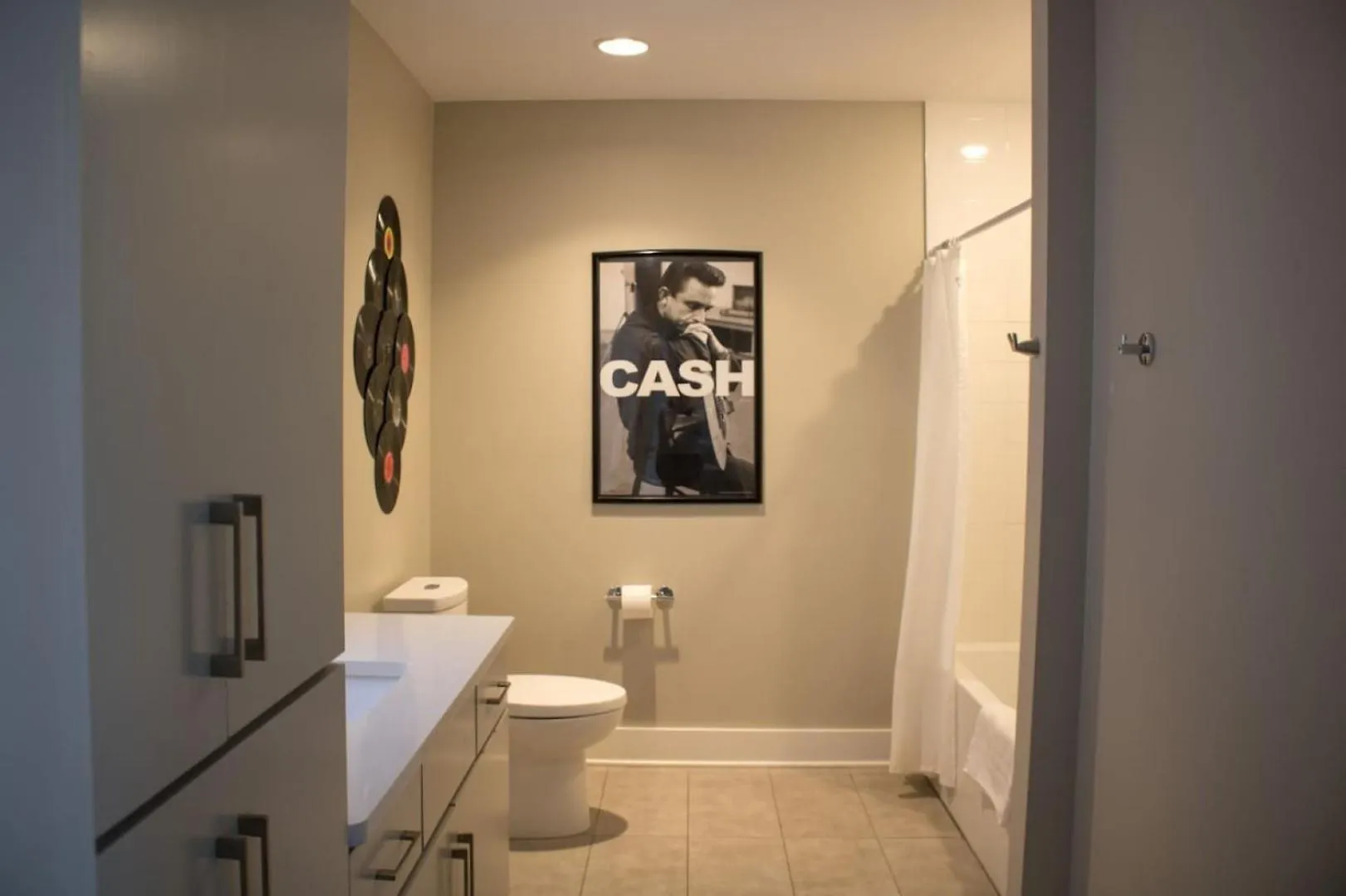 Music City Condo Near Downtown Nashville
